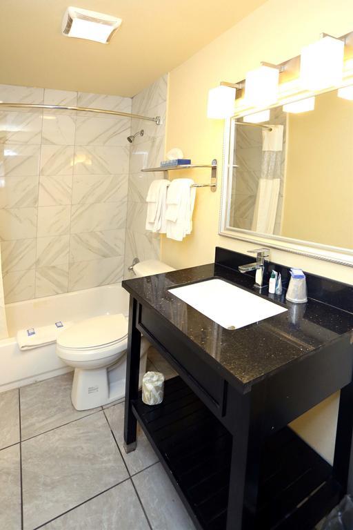 Blue Marlin Motel Вирджиния Бийч Стая снимка