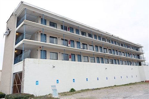 Blue Marlin Motel Вирджиния Бийч Екстериор снимка