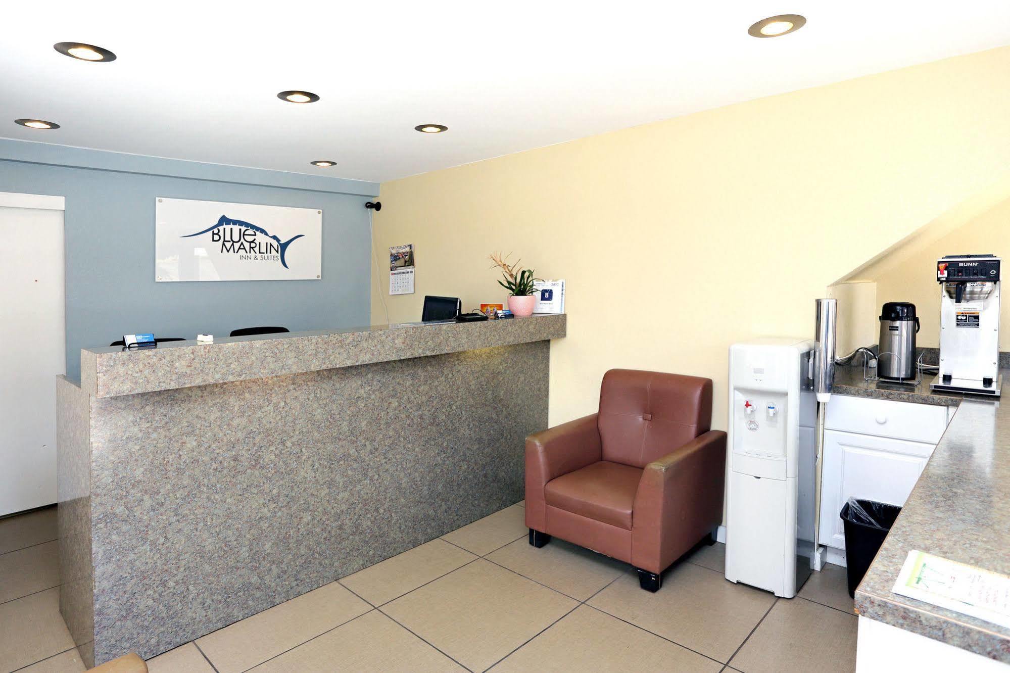 Blue Marlin Motel Вирджиния Бийч Екстериор снимка