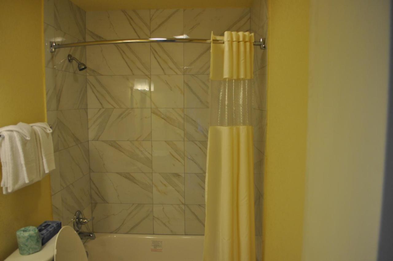 Blue Marlin Motel Вирджиния Бийч Стая снимка